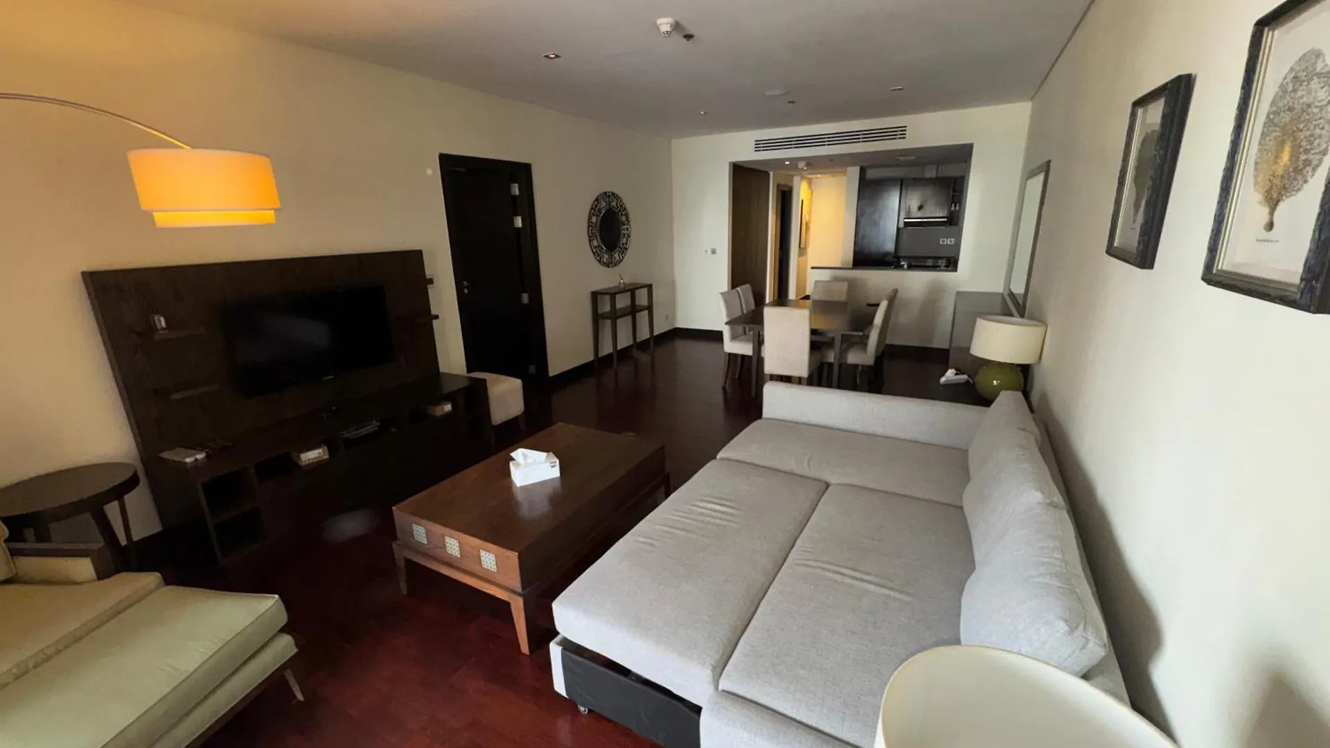 Apartment Royal Amwaj-Anantara Residence South Dubai
